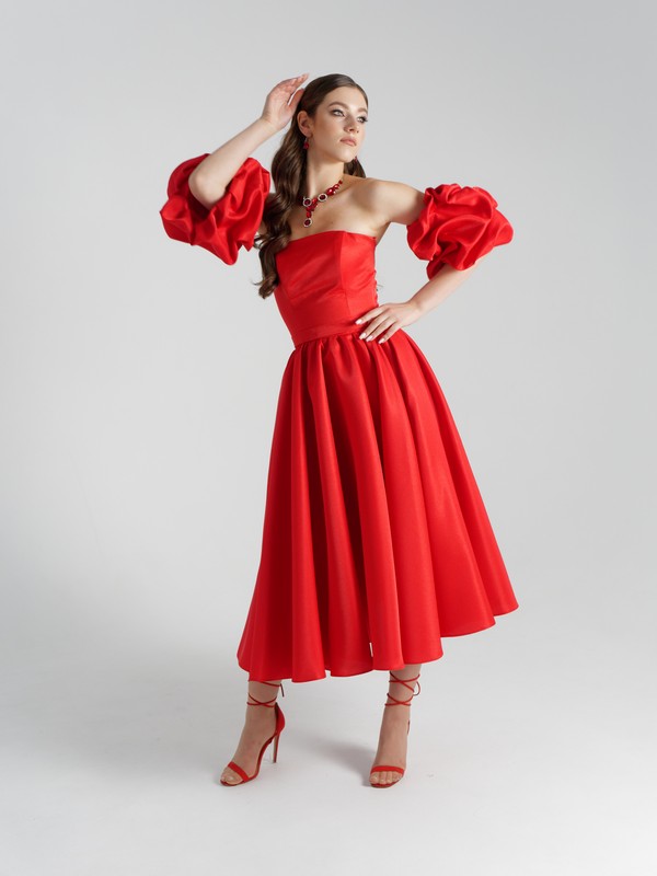 Вечернее платье Лючия миди с буфами красный